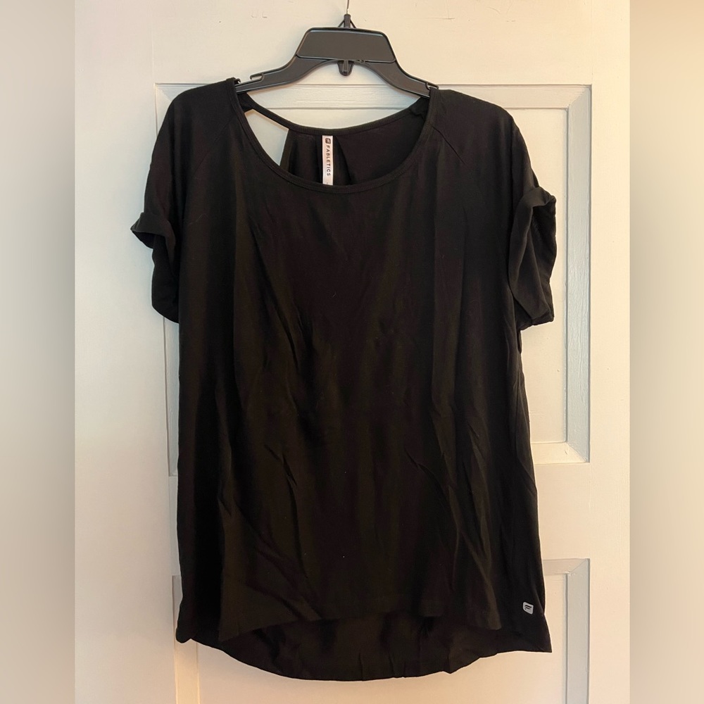 Fabletics Whiteney Tee (Women’s Size Large)